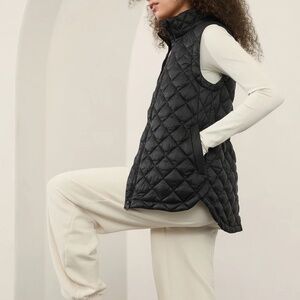ATHLETA WHISPER FEATHERLESS PUFFER VEST